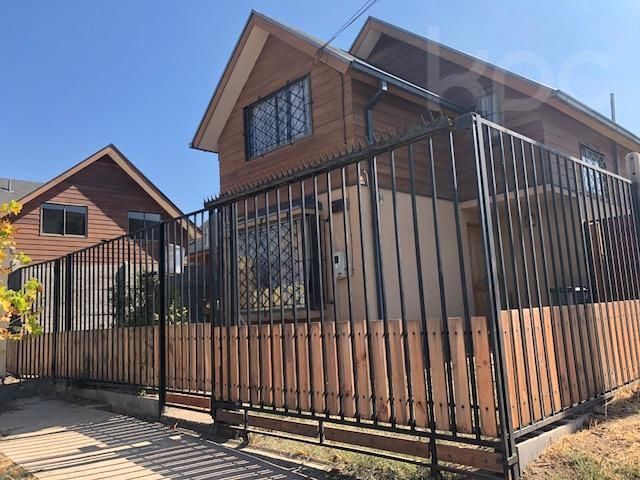 Casa en Venta - Los Portones de Machalí