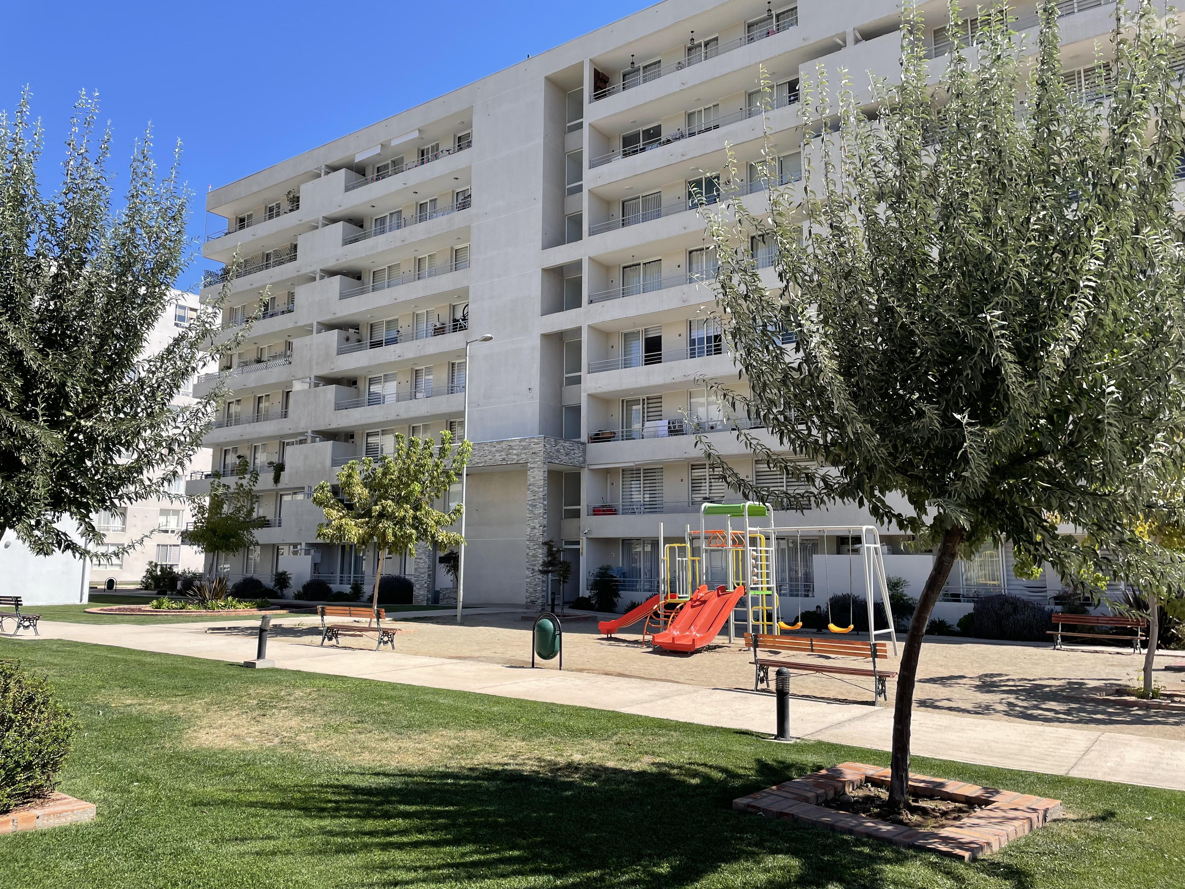 Departamento en Arriendo  -  Condominio Terrados de Kennedy